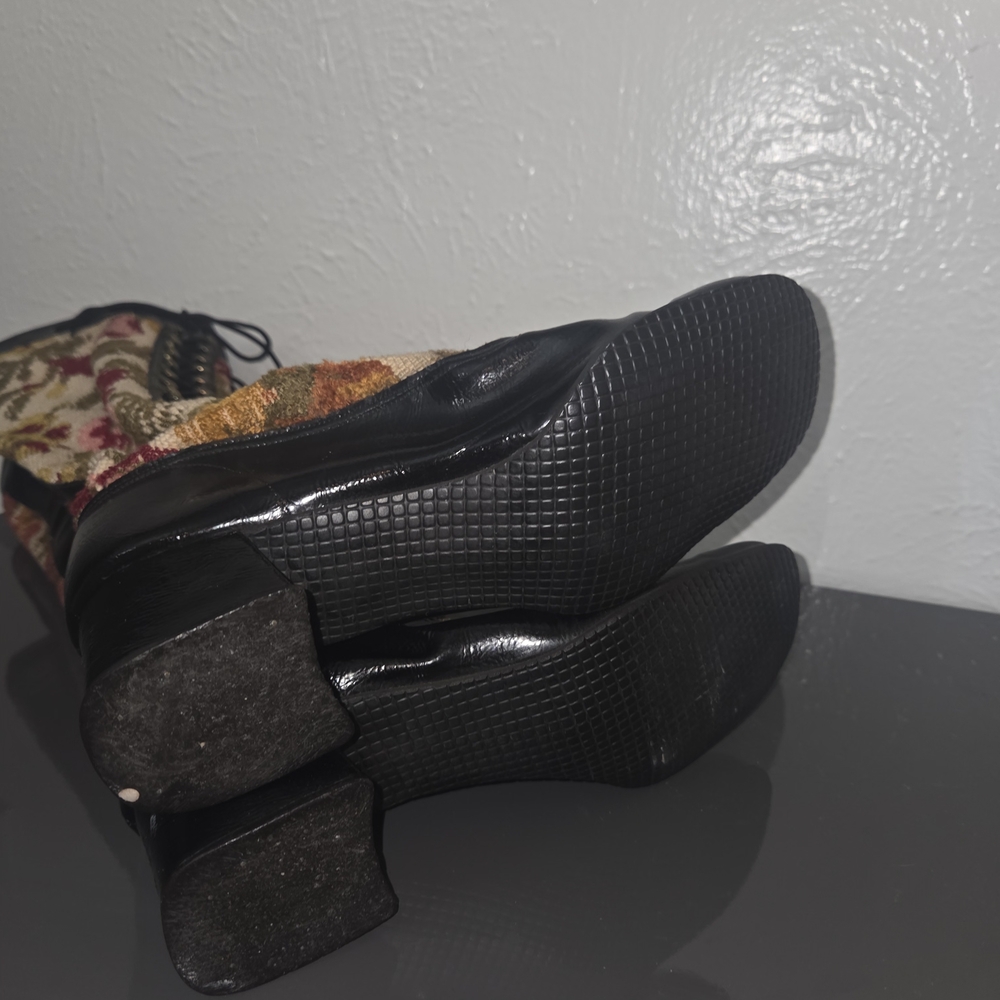 Vintage 60s Floral Lace-Up Women's Boots - Picture 6 of 8